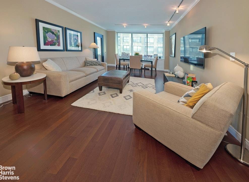 Welcome home ! Apartment 6H is a spacious and fully renovated one bedroom in a full service co op.