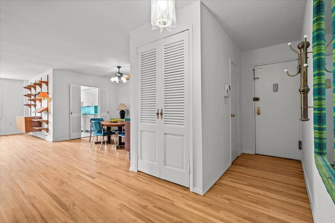 Don't miss this exceptional opportunity to own a spacious, rarely available 3 bedroom 2 bathroom corner unit in the highly sought after Bonnie House.