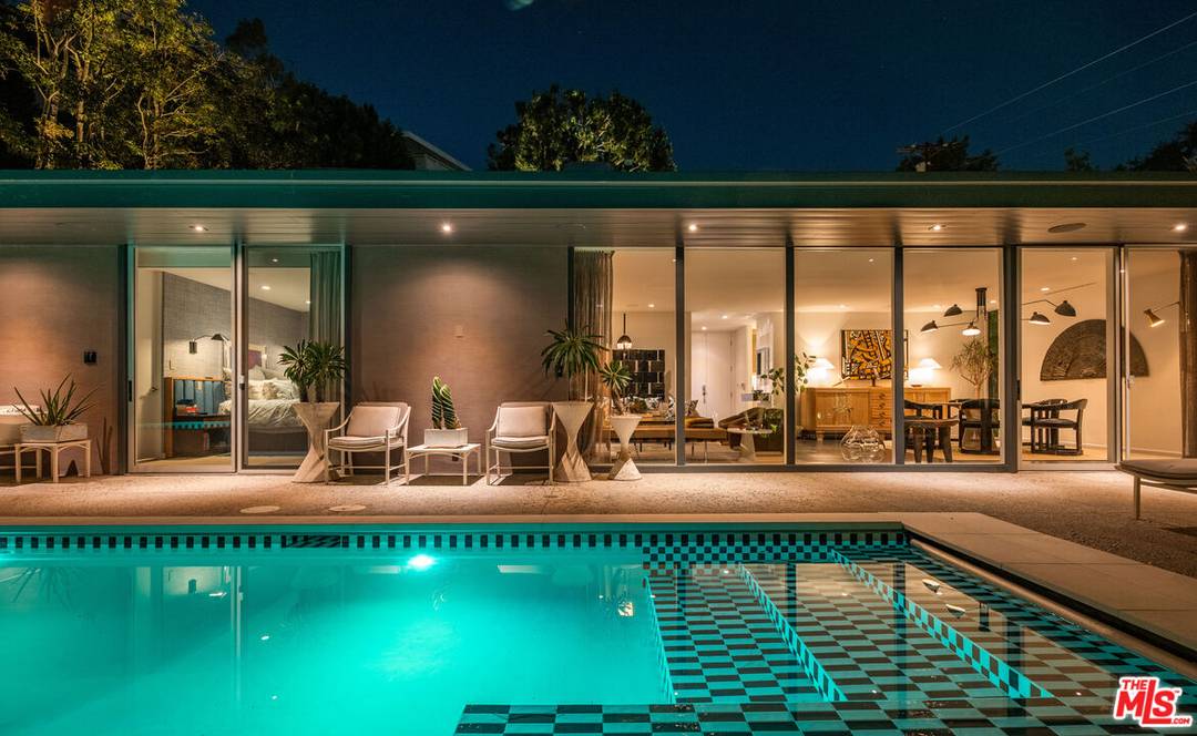 9210   Cordell Dr 3BR Sunset Strip La