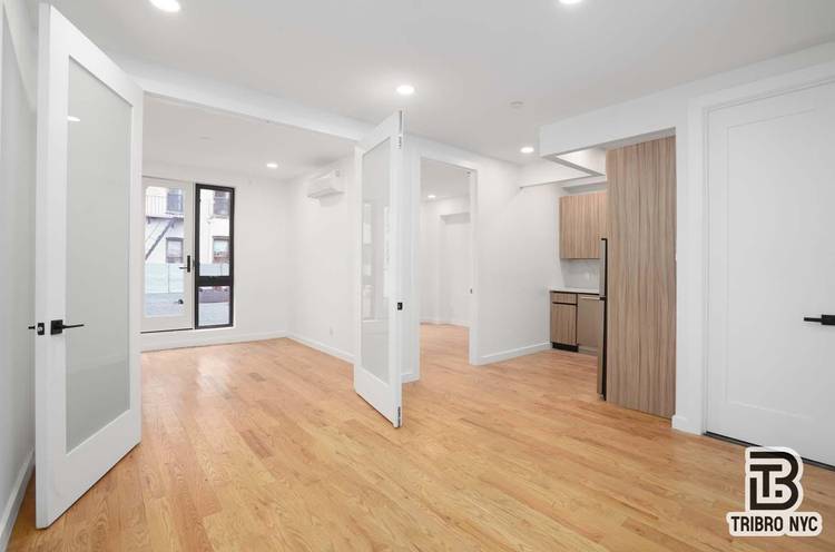Spacious 2 Bedroom, 2 Bath Duplex with Private Roof Deck in WilliamsburgWelcome home to this huge and beautiful 2 bedroom, 2 bathroom duplex located at 217 South 4th St.