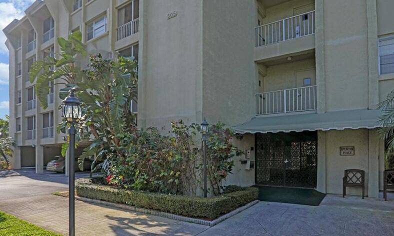 Beautifully remodeled 2 bedroom, two bath condo with a new washer dryer unit.