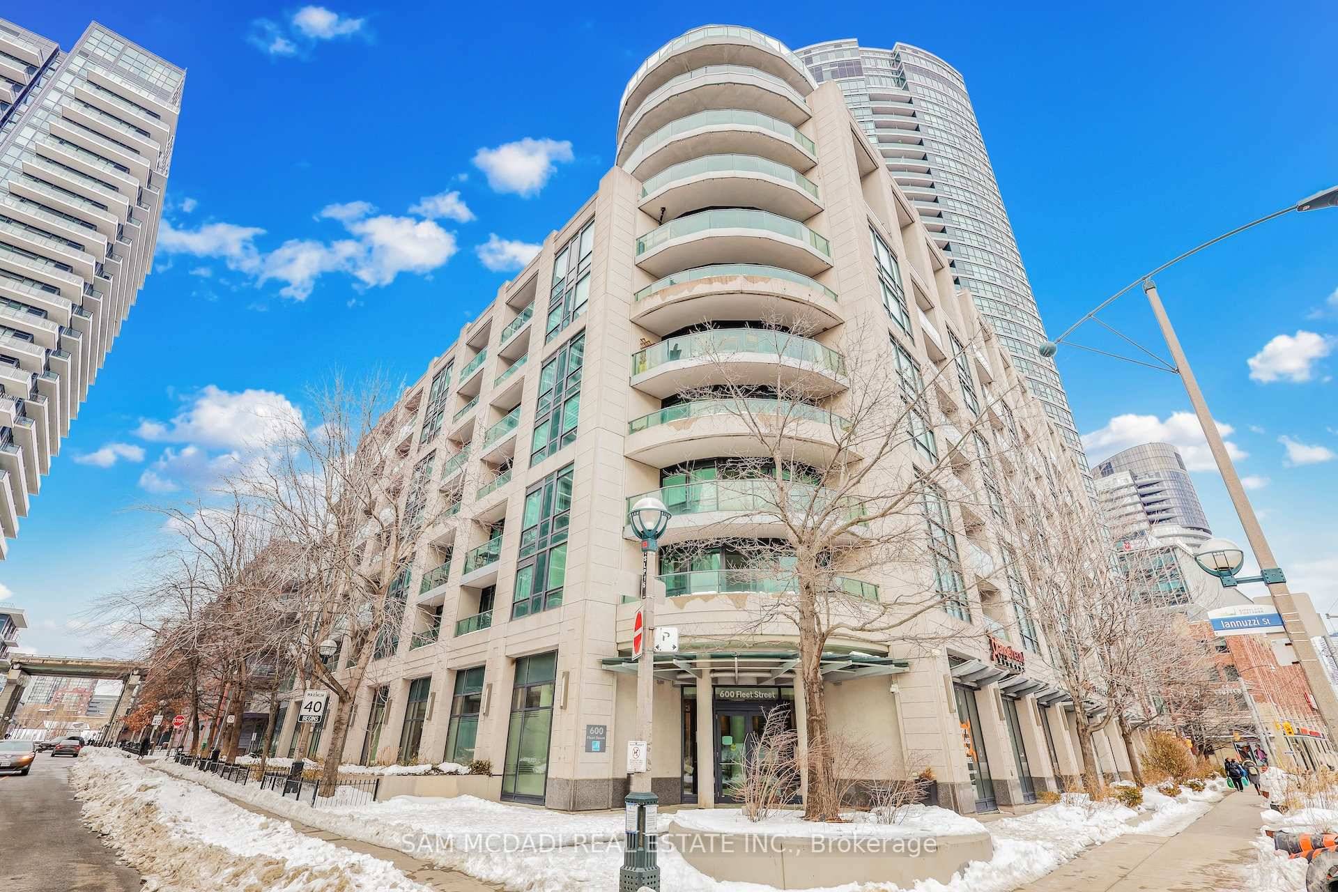 Welcome to Malibu at Harbourfront, a stylish and well maintained condominium at Lakeshore amp ; Bathurst.