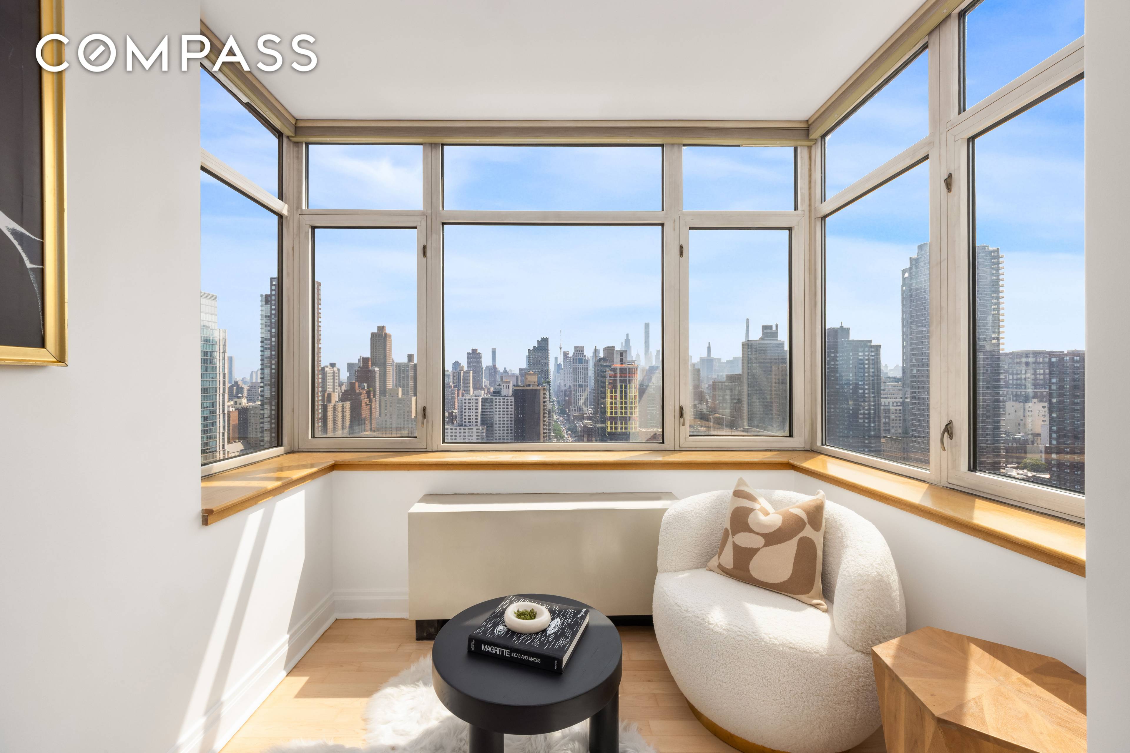 Welcome to Unit 30C at Chartwell House, a stunning and spacious 4 bedroom, 3 bathroom home in the heart of Upper East Side.
