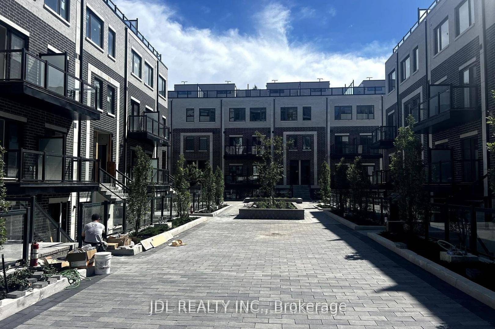 Welcome To This Brand New Bright amp ; Spacious, 2 Bedrooms 1 Den, 2 FULL Baths Condo Townhouse With In High Demand Area Warden amp ; Sheppard Bright amp ; ...