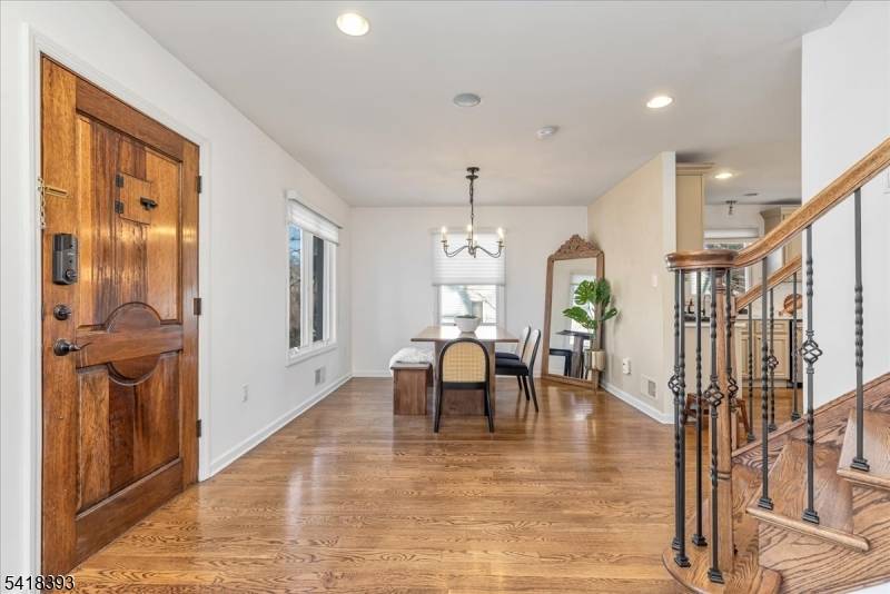 Welcome to 10 Tulip Court Kenilworth.