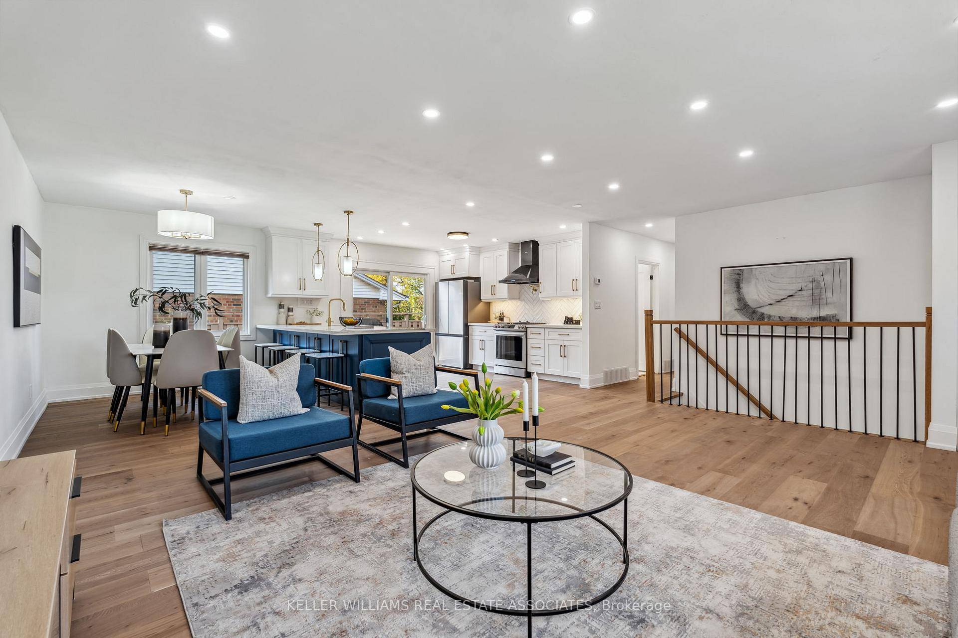 Beautifully renovated solid brick bungalow in the sought after Riverview Heights area of quaint Streetsville.
