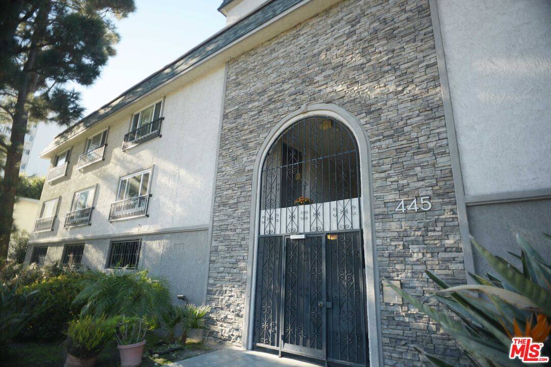 445   Washington Blvd LA