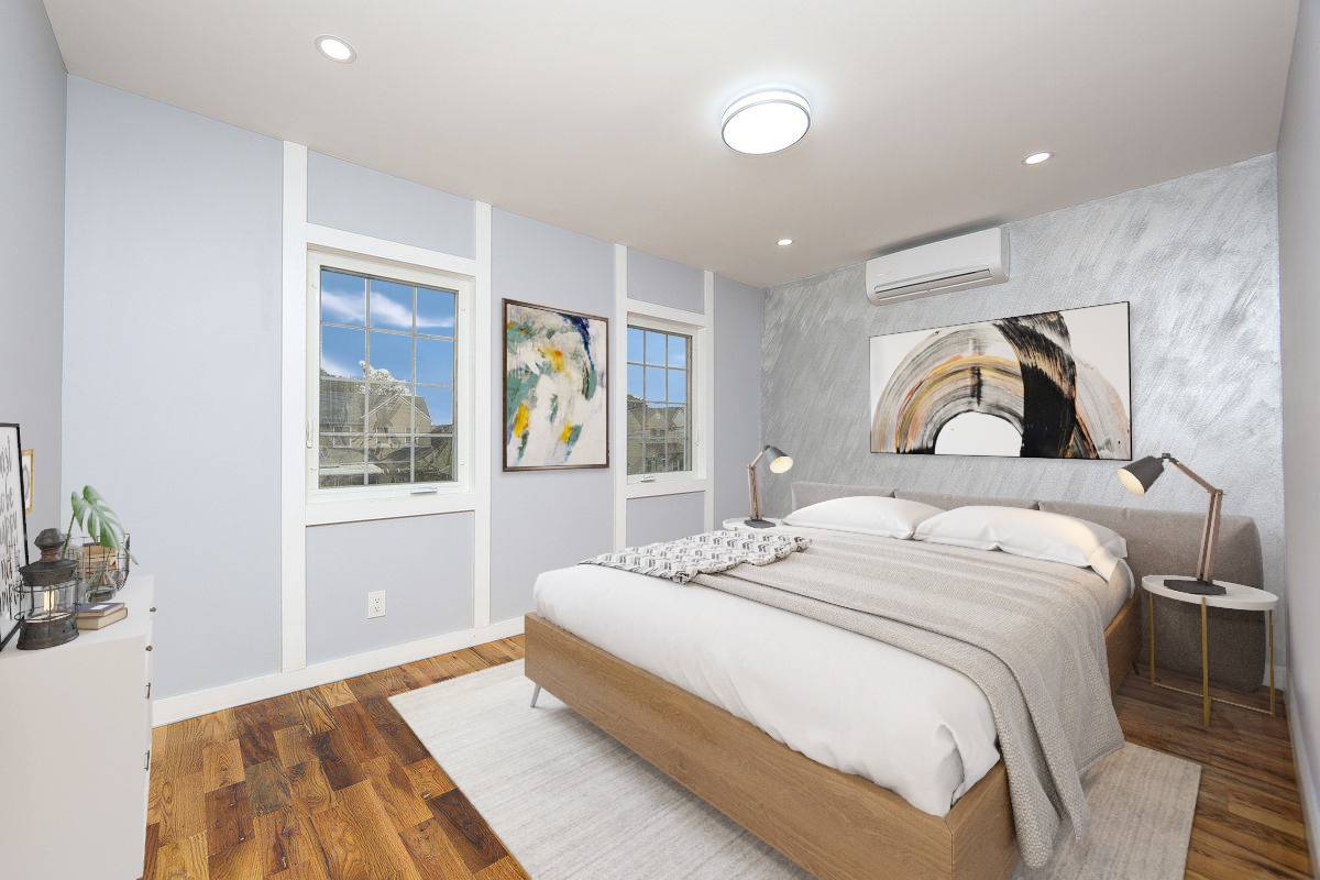 This amazing, semi attached frame is waiting for you to own Private suite leads out to a delightful sundeck on first floor, furnished with lots of storage space.
