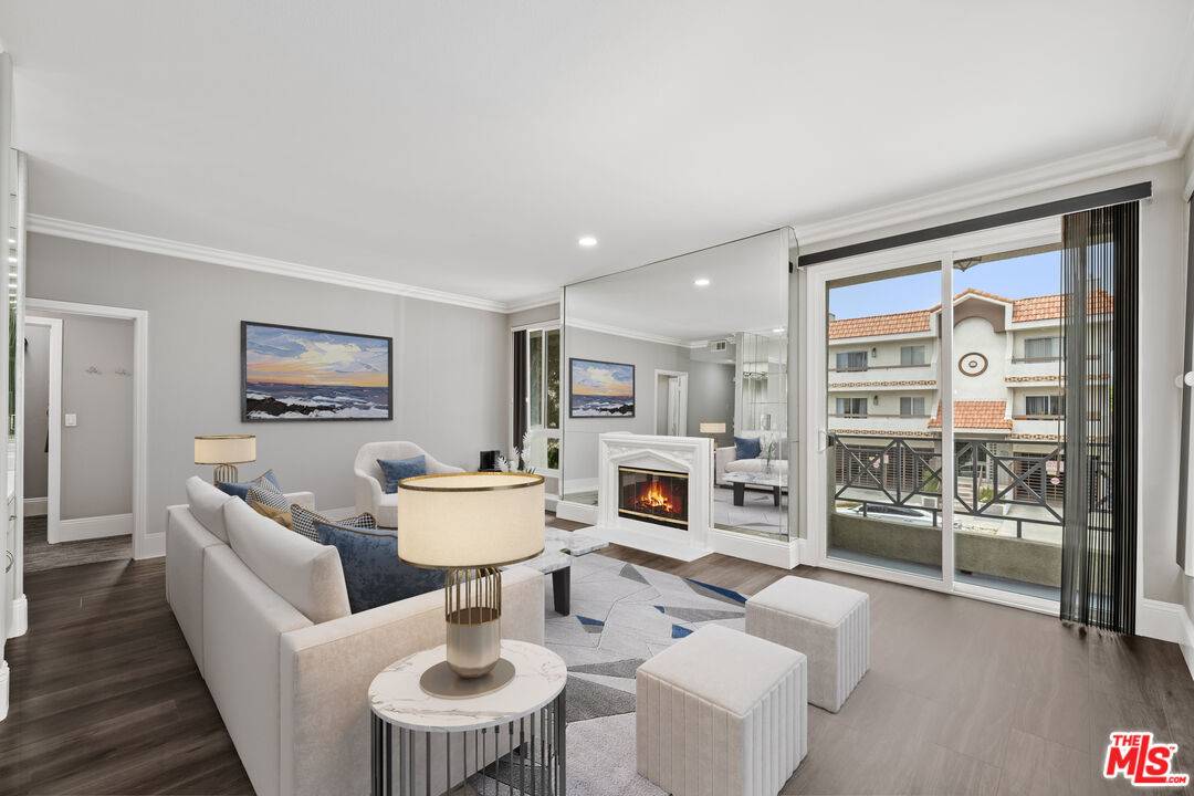 1516   Hi Point St 2.0 Beverlywood LA