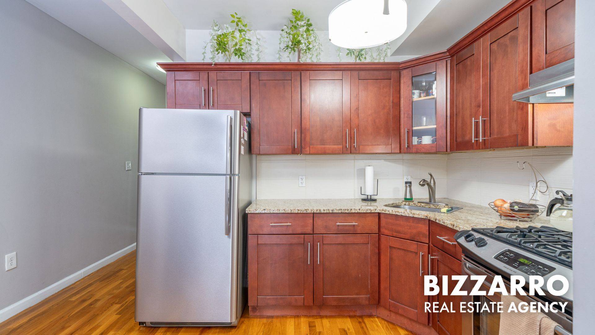 Here is a terrific opportunity for a three bedroom convertible 2BR with office condo in Stuyvesant Heights.