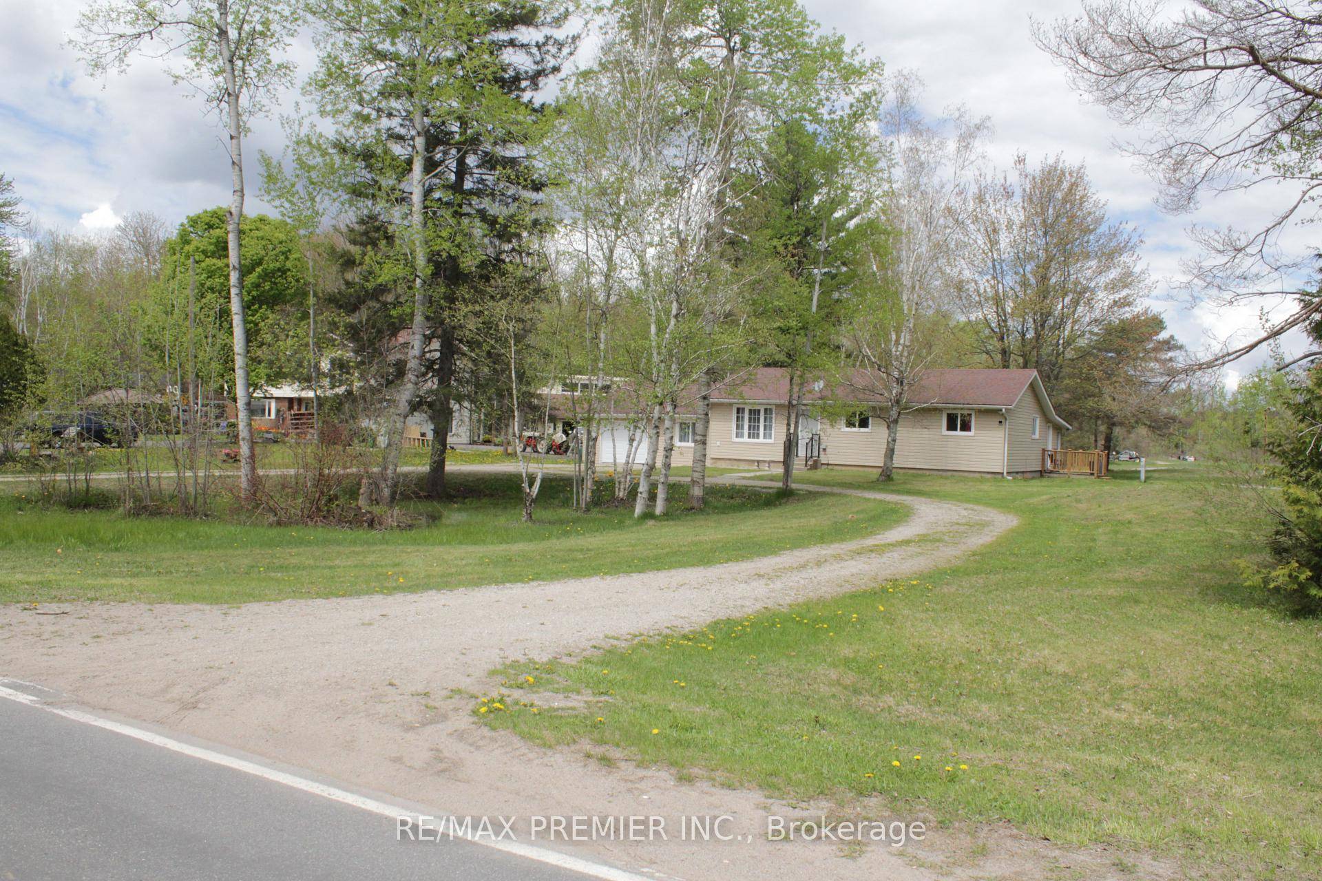 Looking to live and enjoy, You found Your Dream Home.
