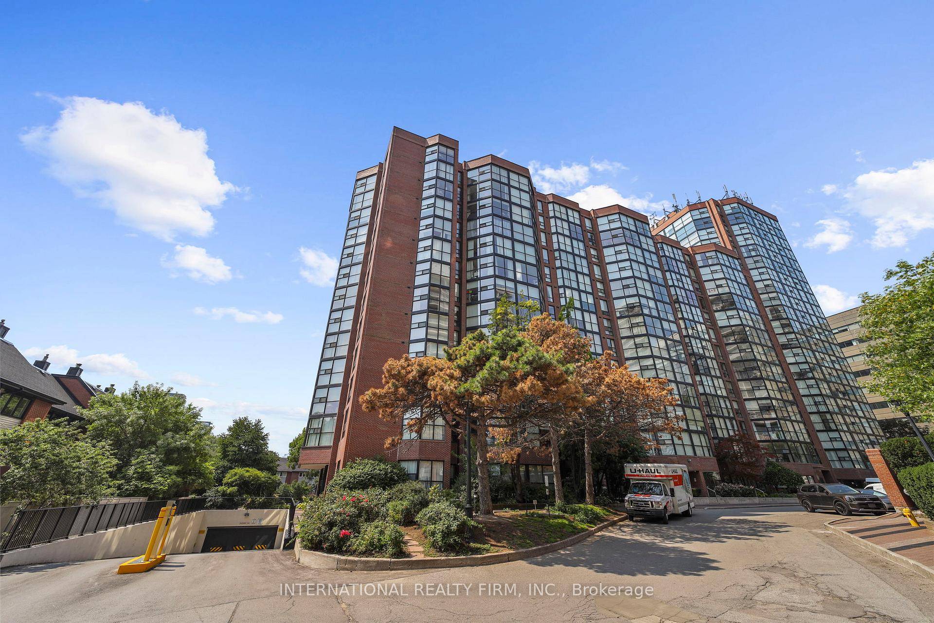 Fall in love with this bright, spacious 2 plus 1 bedroom condo, offering nearly 1, 050 sq ft of stylish living space in a highly sought after location.