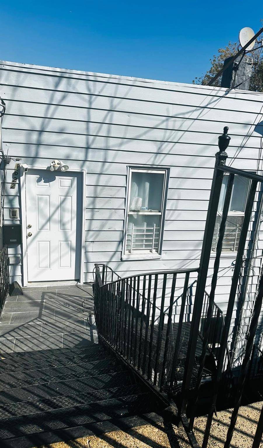 Welcome to 1622 Adams in the Morrisania area of the Bronx, NY !