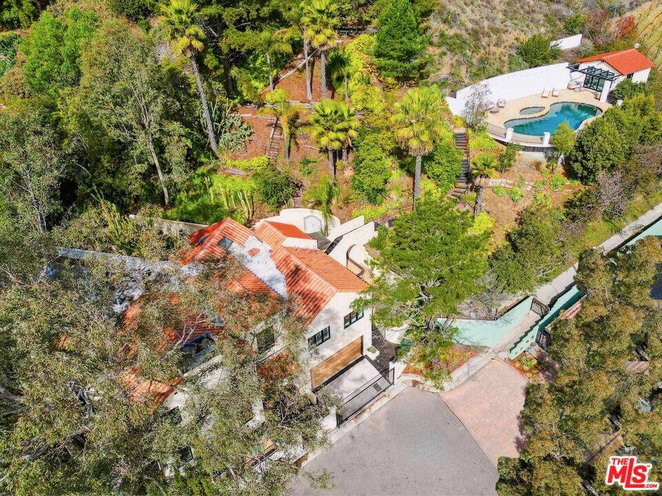 8171   Tianna Rd 5BR Hollywood Hills East La