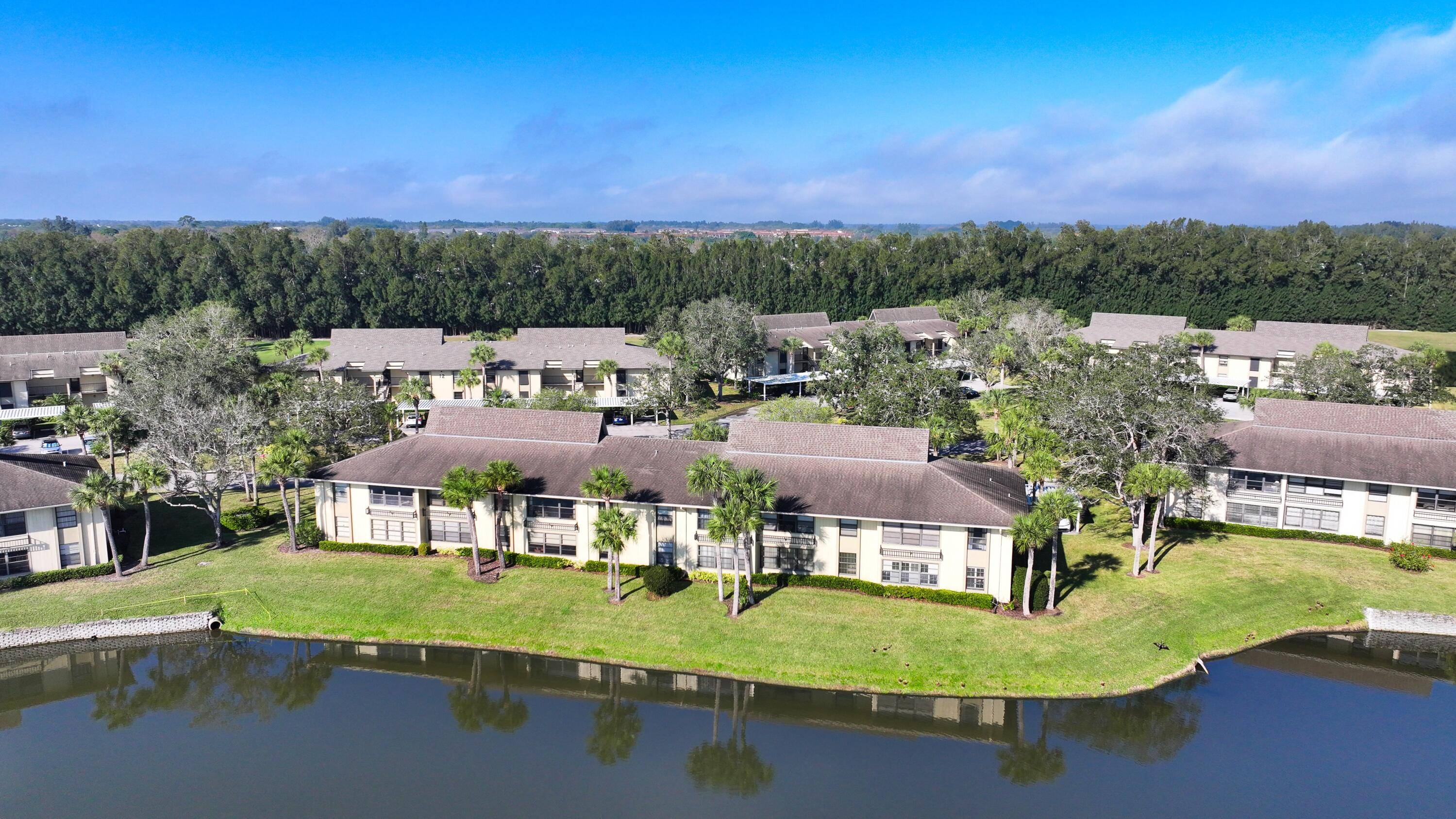 Wow, what a view ! ! ! Spacious 2nd floor, 2 bedroom 2 bath unit with wide scenic views of the 18th hole, lake and an assortment of wildlife.
