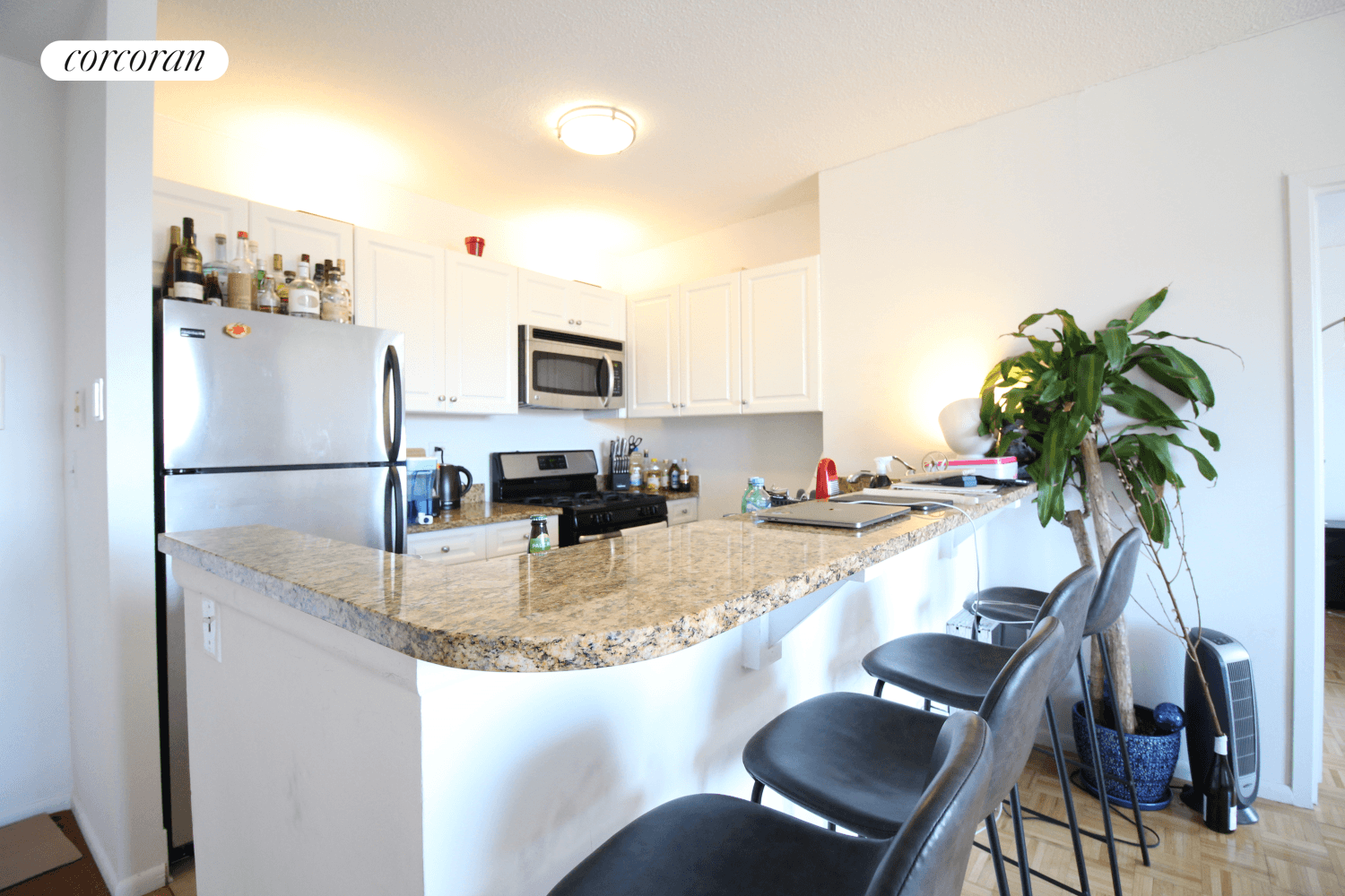 Actual view shown ! Located in Chelsea ; this home is a large true 2 bedroom apartment situated in a 24 hour attended lobby building with laundry, fitness center, and ...