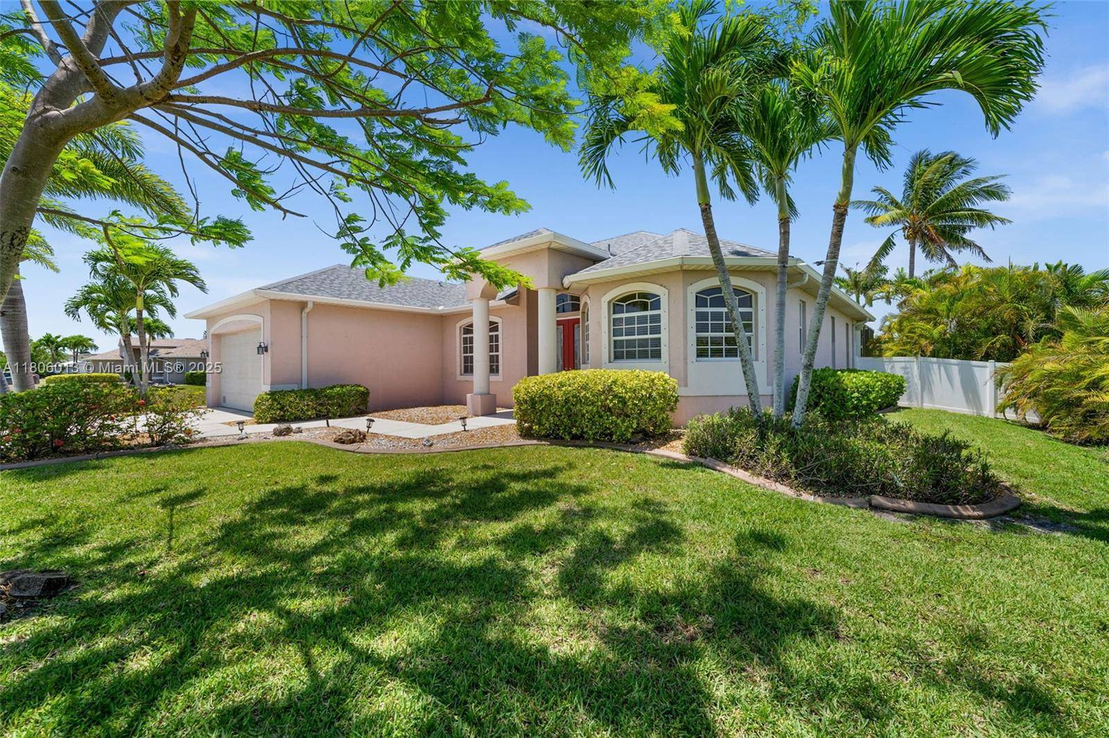 Turnkey 3BR 2BA pool home on oversized corner lot in SW Cape Coral !