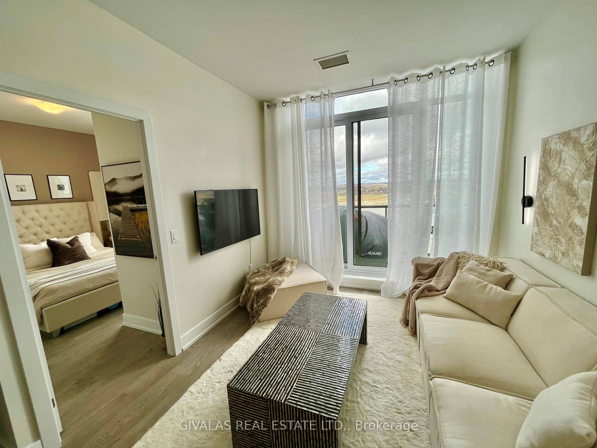Penthouse Living at Its Finest !