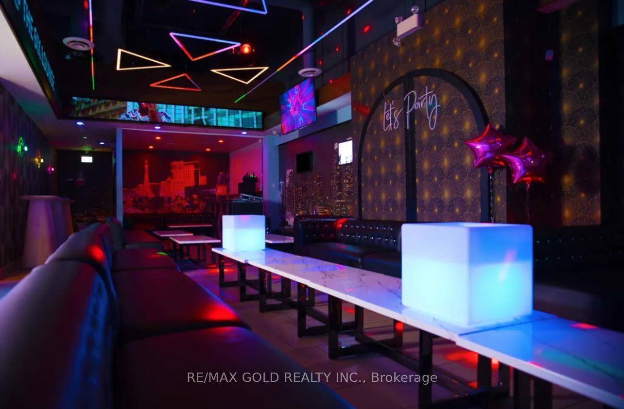 Step into the heart of Vaughans day and nightlife scene with this upscale, fully licensed Shisha Lounge, Restaurant, and Nightclub !