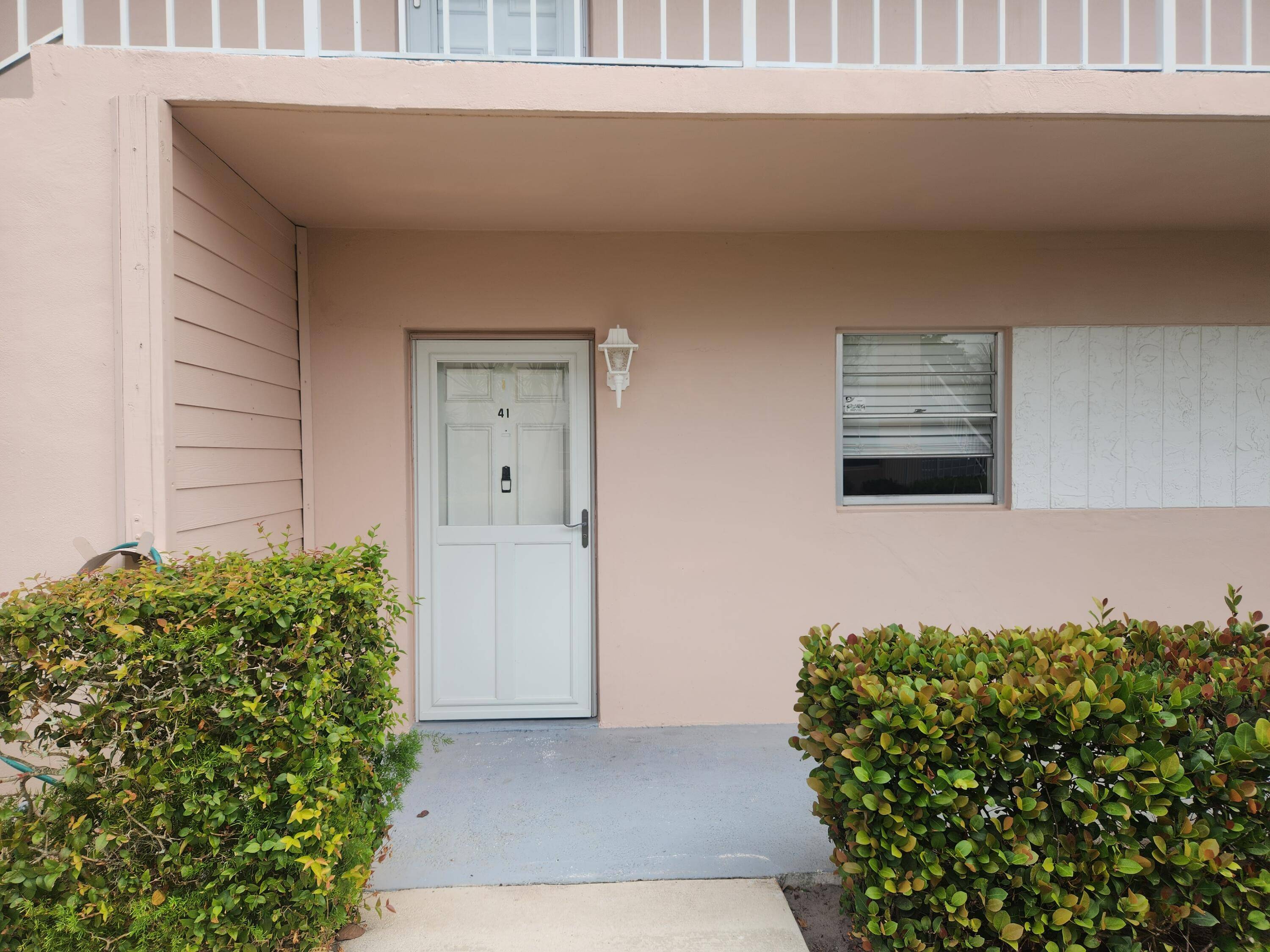 LITTLE CLUB HAS A MARTIN COUNTY ADDRESS WITH A PALM BEACH LIFESTYLE.