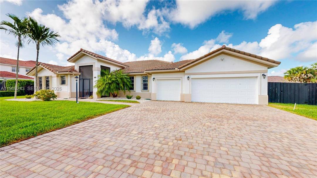 Welcome to this beautiful, spacious single family home featuring 4 bedrooms and 3.