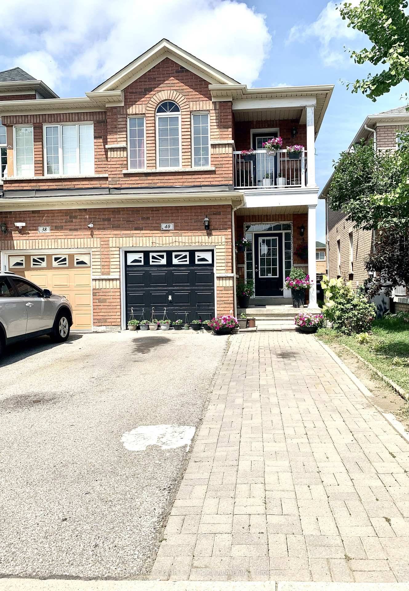PREMIUM UPGRADED LEGAL BASEMENT APARTMENT.