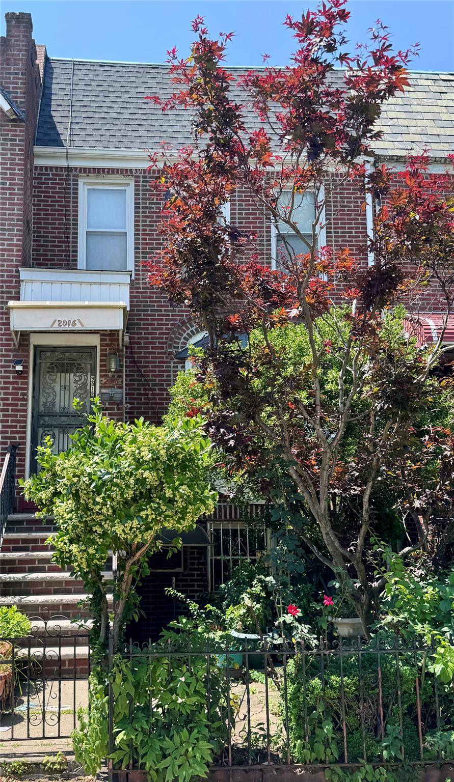 All brick home with a private garage !