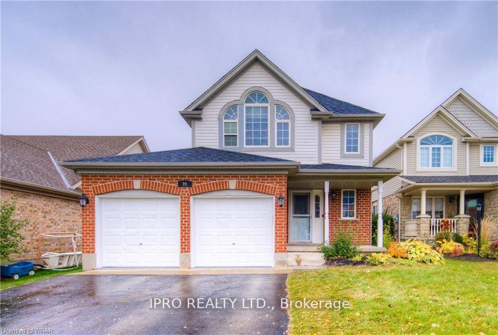 Stunning 3 Bedroom, 3 Bathroom Detached Home Situated In a Quiet Friendly Neighbourhood.