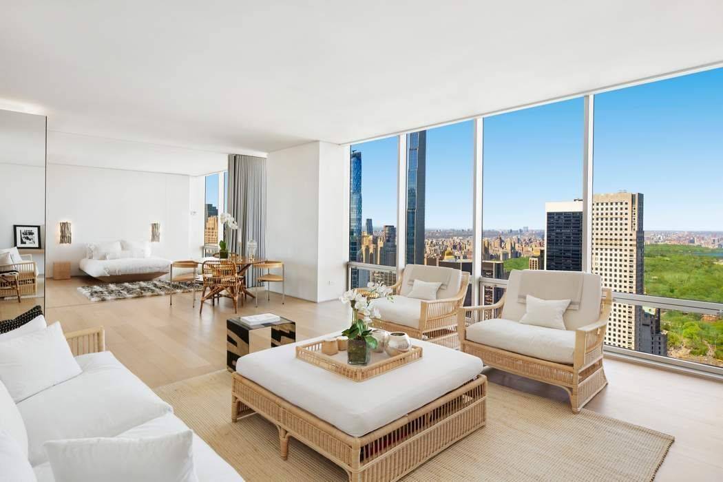This stunning loft like aerie is perched near the top of iconic Olympic Tower and features breathtaking, contextual views over Midtown and Central Park through massive floor to ceiling windows.