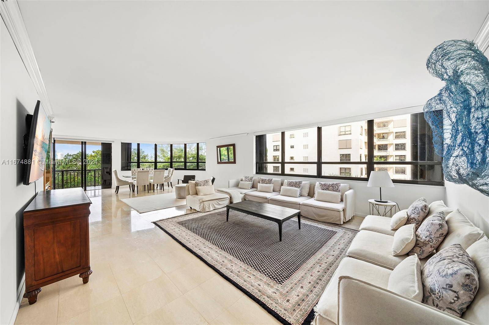 This spacious residence features 2 large bedrooms, 2.