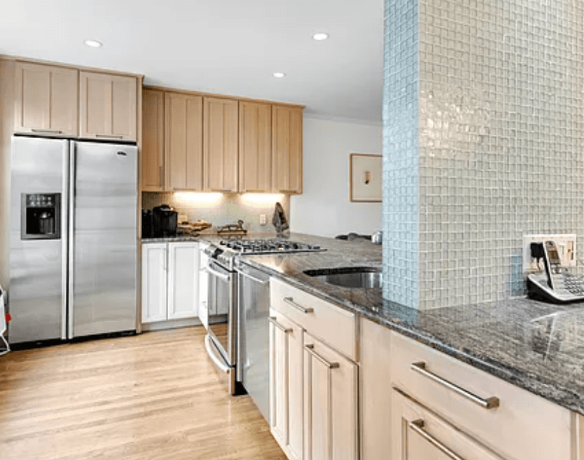 This stunning convertible 4 offers a gracious layout with split bedrooms.