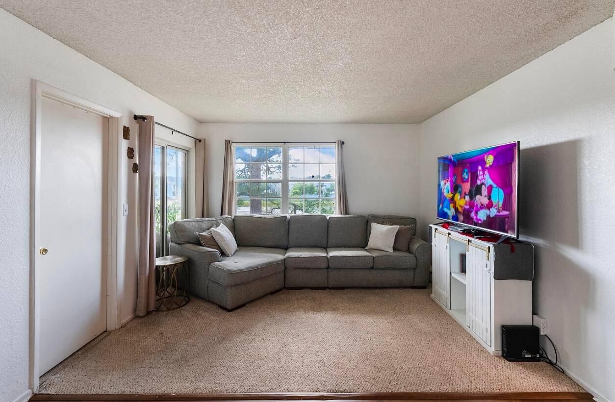 Charming 2 Bedroom Condo in the Heart of Port St.