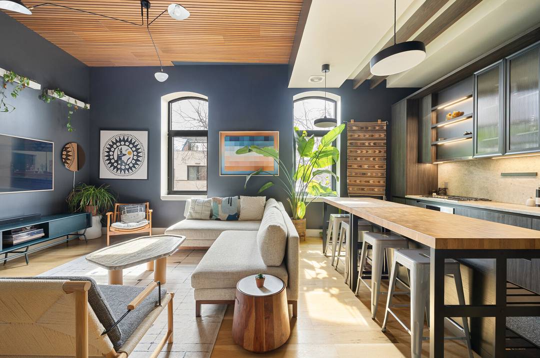 Oversized south facing 2BR loft with 11' ceilings private storage A rare opportunity to own a true loft of scale in the heart of Clinton Hill.