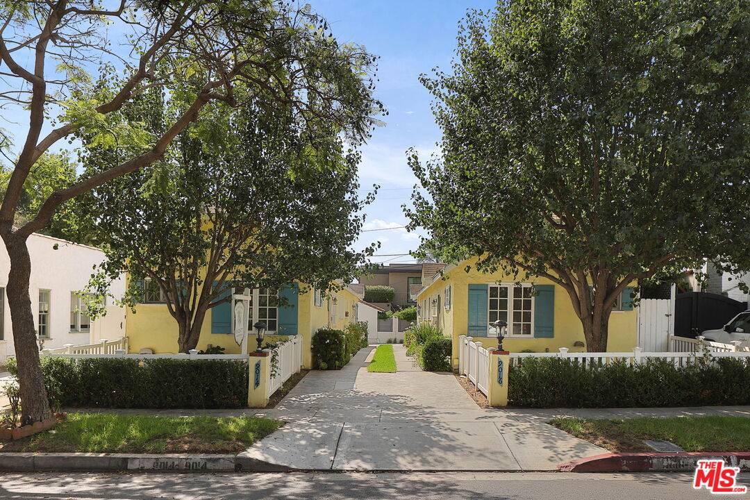 9014   Rangely Ave 4BR Beverly Grove La