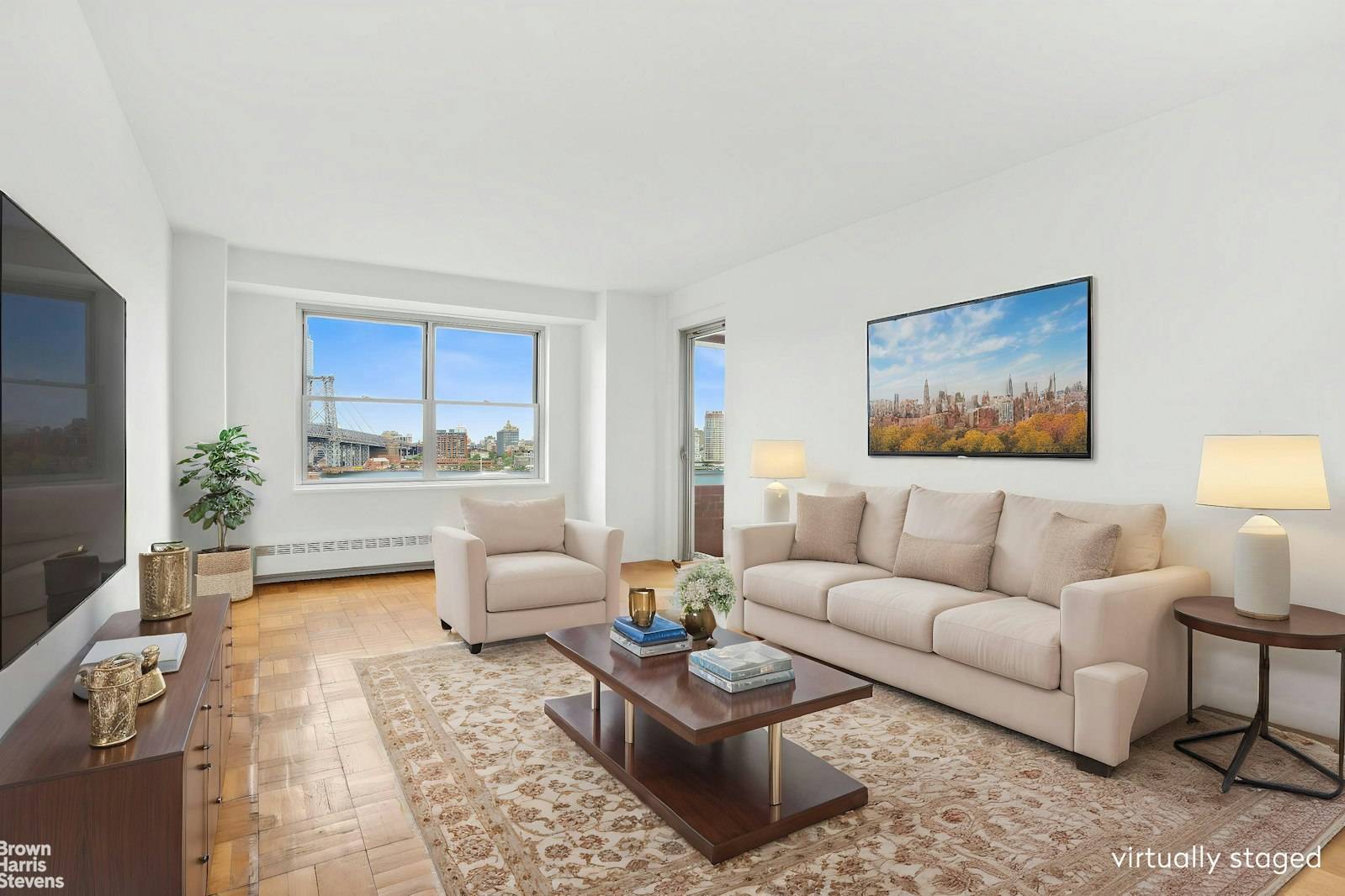 Spacious one bedroom balcony with direct river and park views !