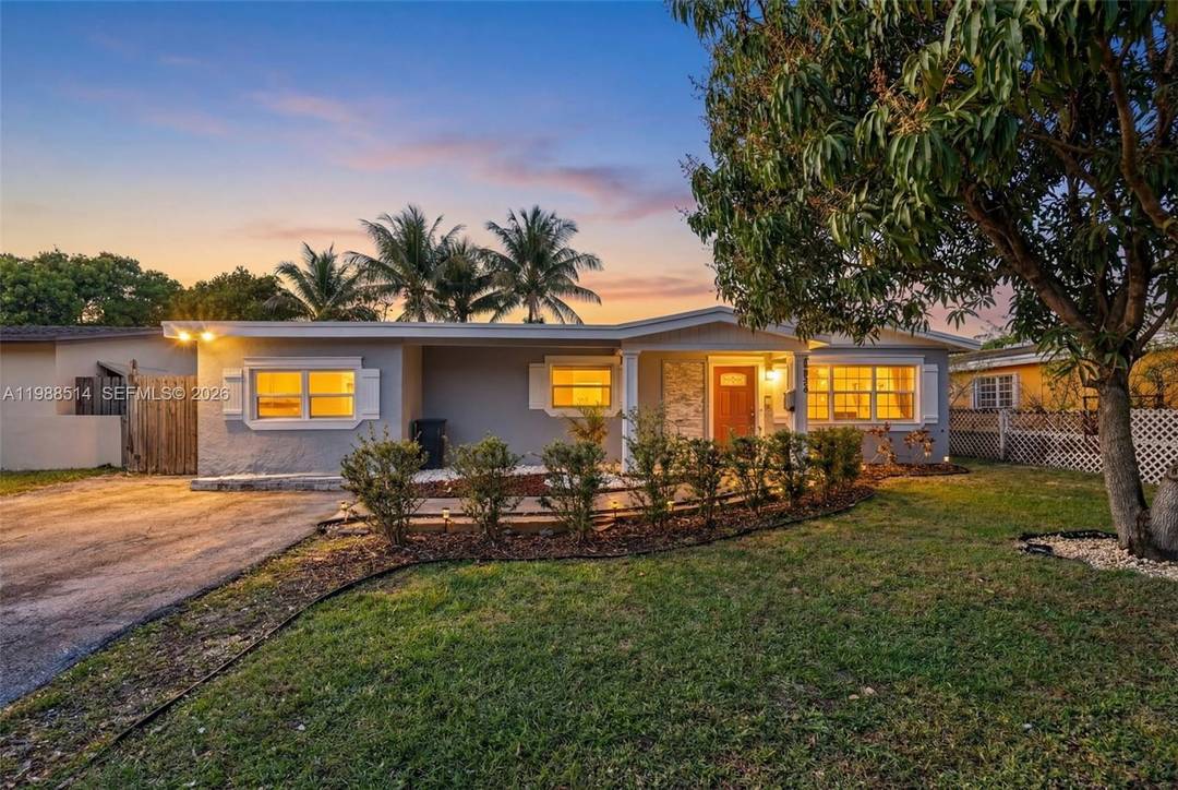 Beautifully maintained 3 3 pool home with a spacious and versatile layout, including two primary suites.