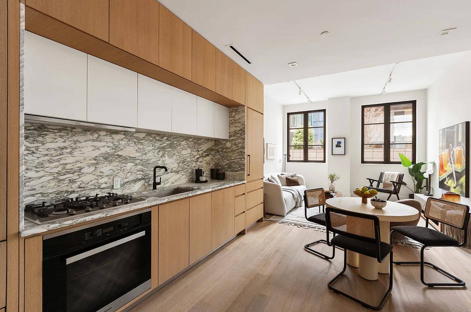 INTRODUCING 517 WEST 29TH STREET a collection of 60 condominium residences nestled in the heart of Chelseas High Line district.