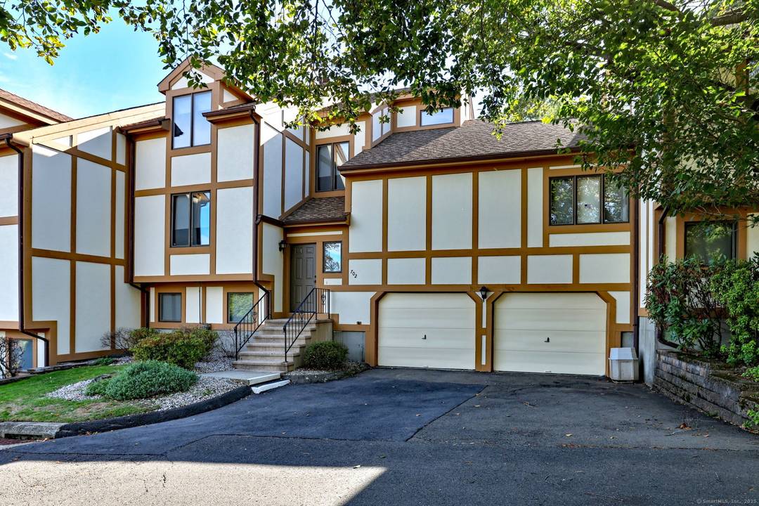 Oronoque Forest Complex !