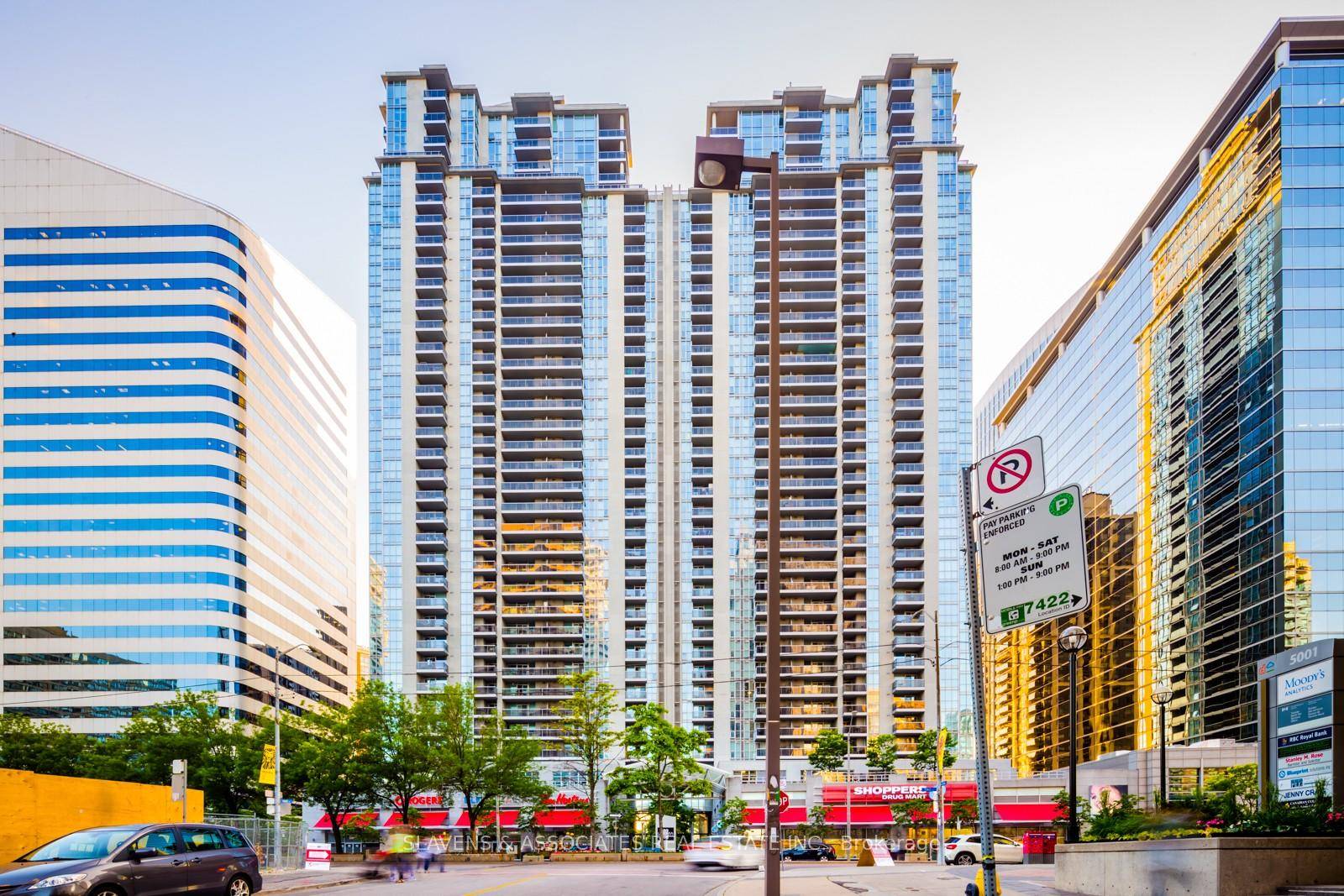 The Perfect Little Condo Located in the Heart of North York.