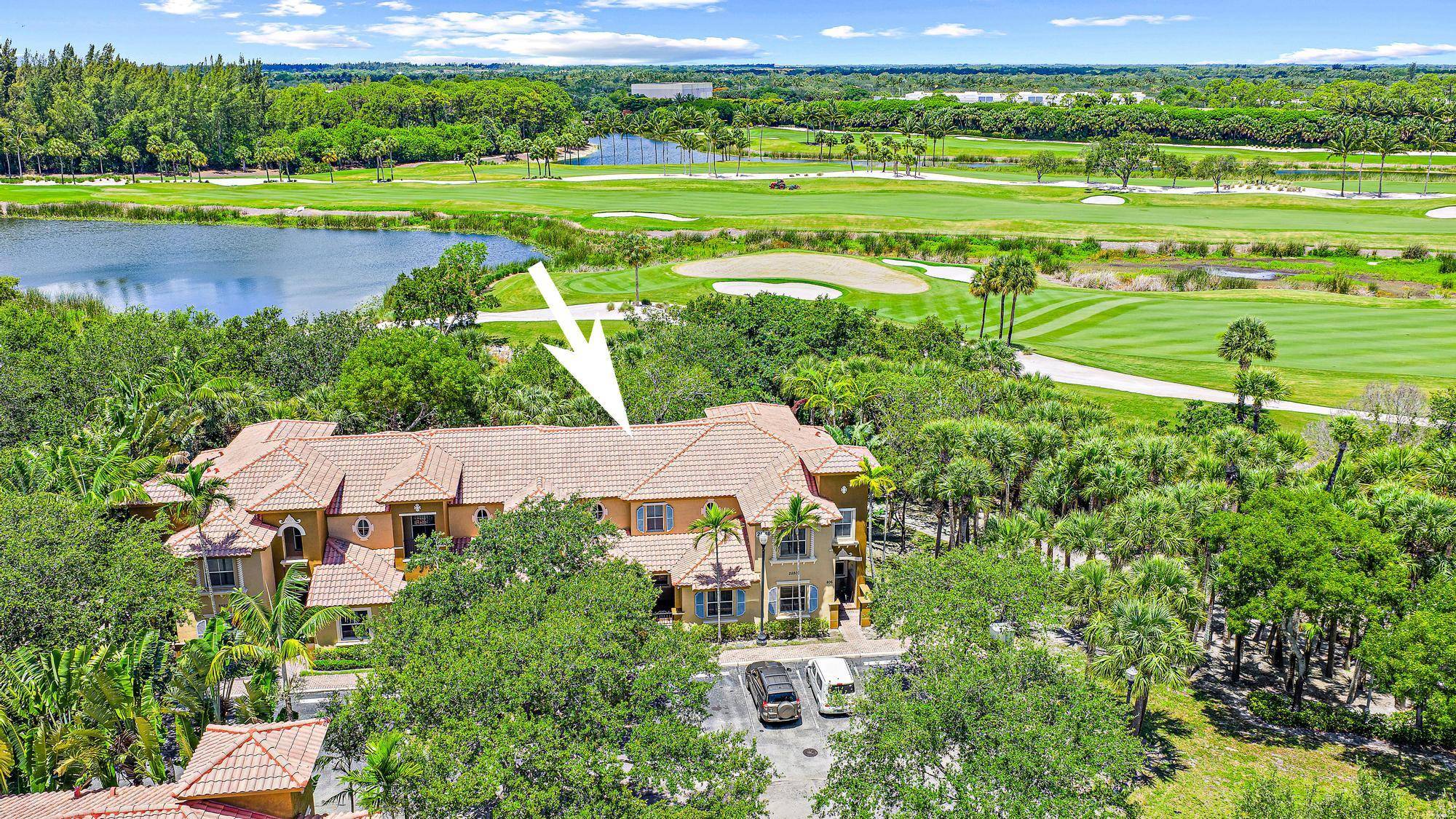Immaculate and cozy 3 bedroom 3 Full Bathroom, 1423 sqft townhouse nestled in the back of the beautiful Links at Emerald Dunes Community.