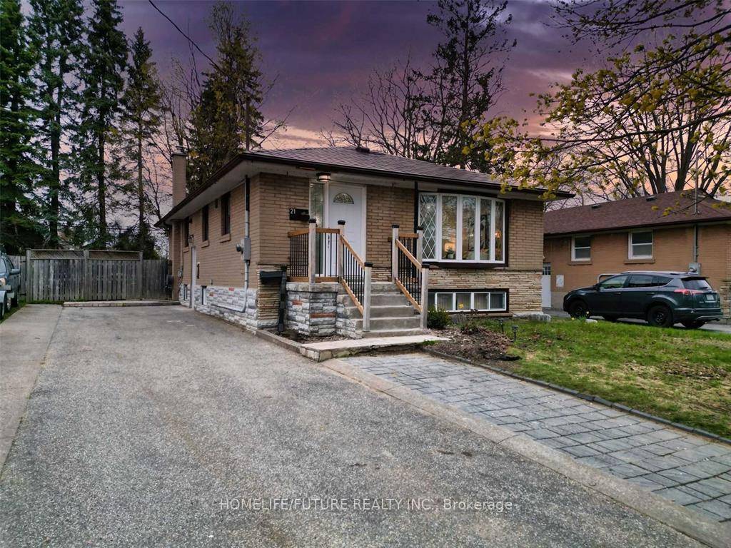Welcome Home ! Discover This Beautifully Renovated 3 Bedroom Bungalow Main Floor Only, Perfectly Nestled Within Walking Distance To The Serene Woodgrove Ravine Park.