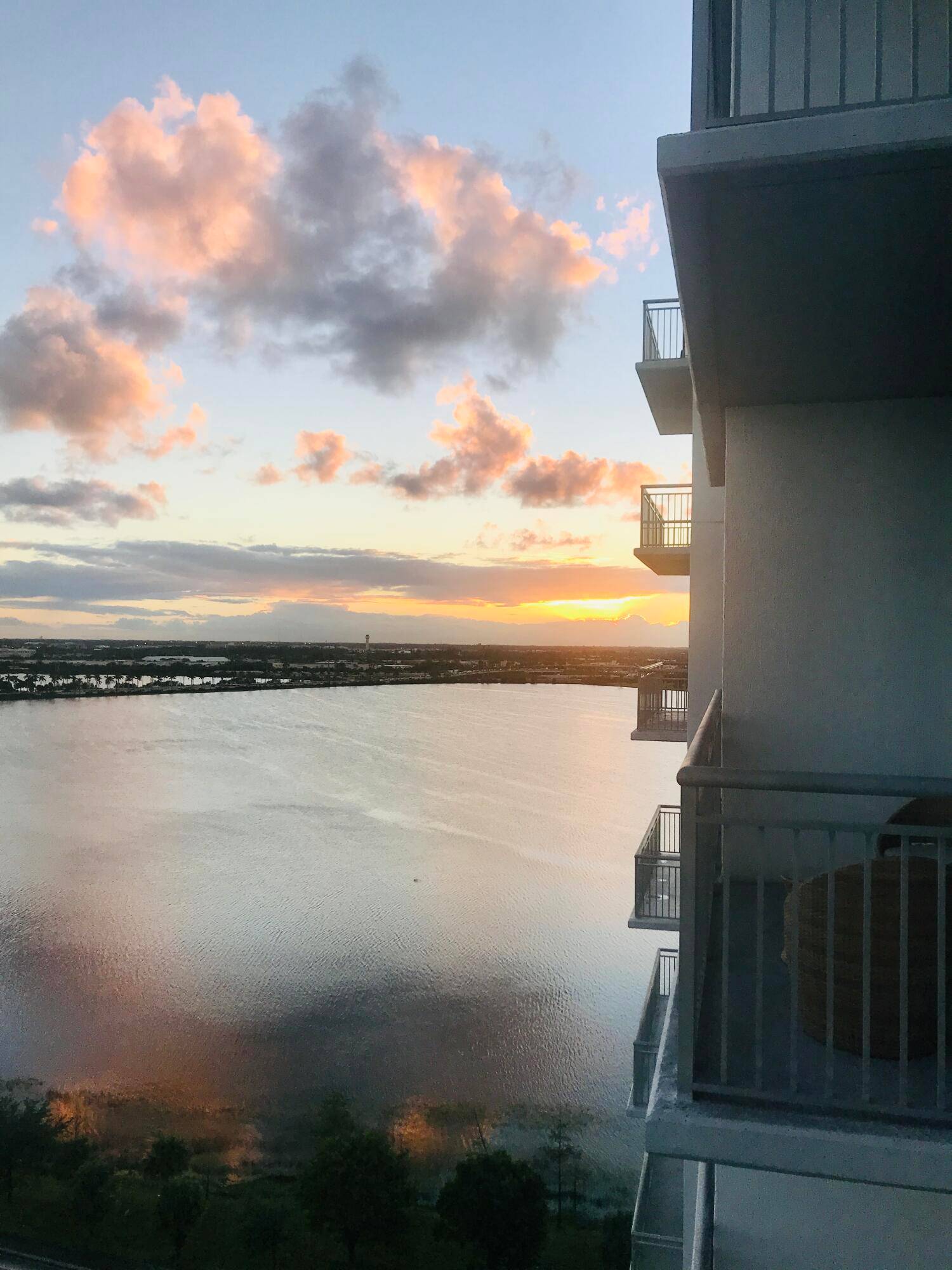New Photos Coming Soon. Welcome to 300 S Australian Ave, 1416, a luxurious residence located in the vibrant city of West Palm Beach, FL 33401.