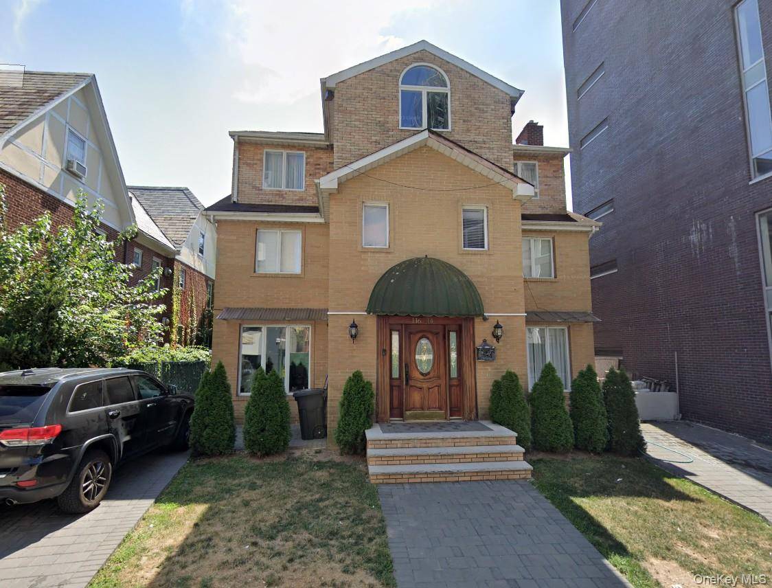 Beautiful one family located in heart of Kew Gardens, Zoning R7A, Lot 4104 Sq.