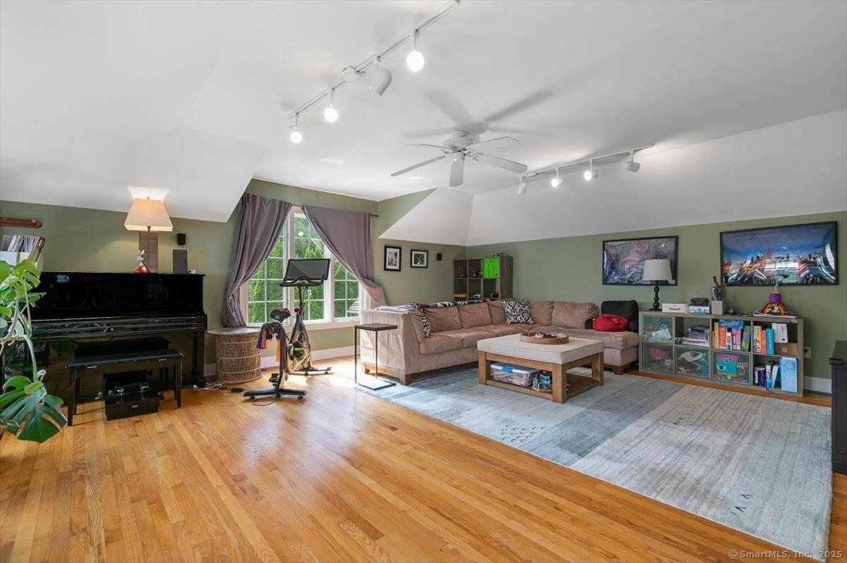 In the heart of downtown Guilford, just a short stroll to the historic green, you'll find this fabulous home built in 2001.