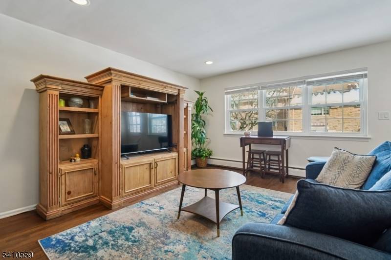 Best of Both worlds ! CHARMING and QUIET Parsons Village is a resort oasis with an Inground Pool yet less than a mile from the VERY HIP Morristown Green and ...