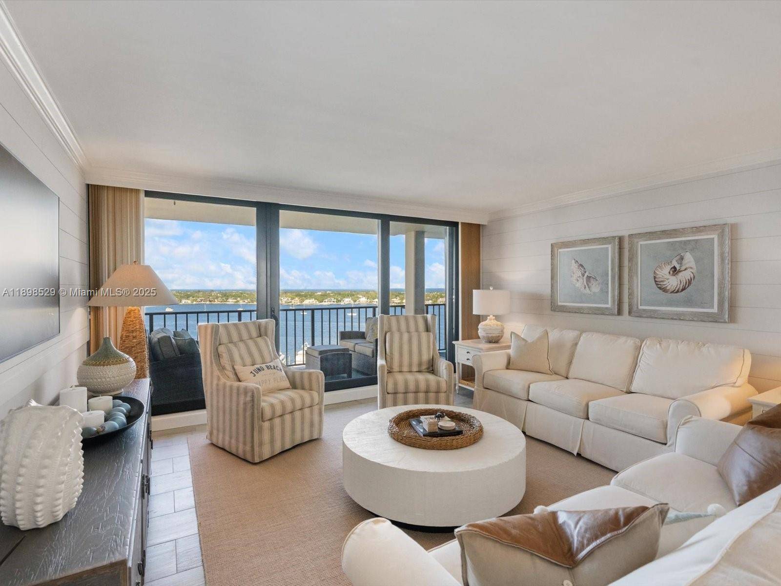 INCREDIBLE OPPORTUNITY TO OWN A BEAUTIFUL PENTHOUSE CONDO IN OLD PORT COVE.
