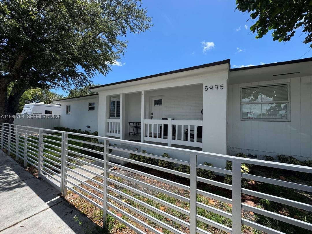 Fully Remodeled 3 Bed 2 Bath Home with Included RV Welcome to this beautifully remodeled 3 bedroom, 2 bath home offering modern upgrades and exceptional value.