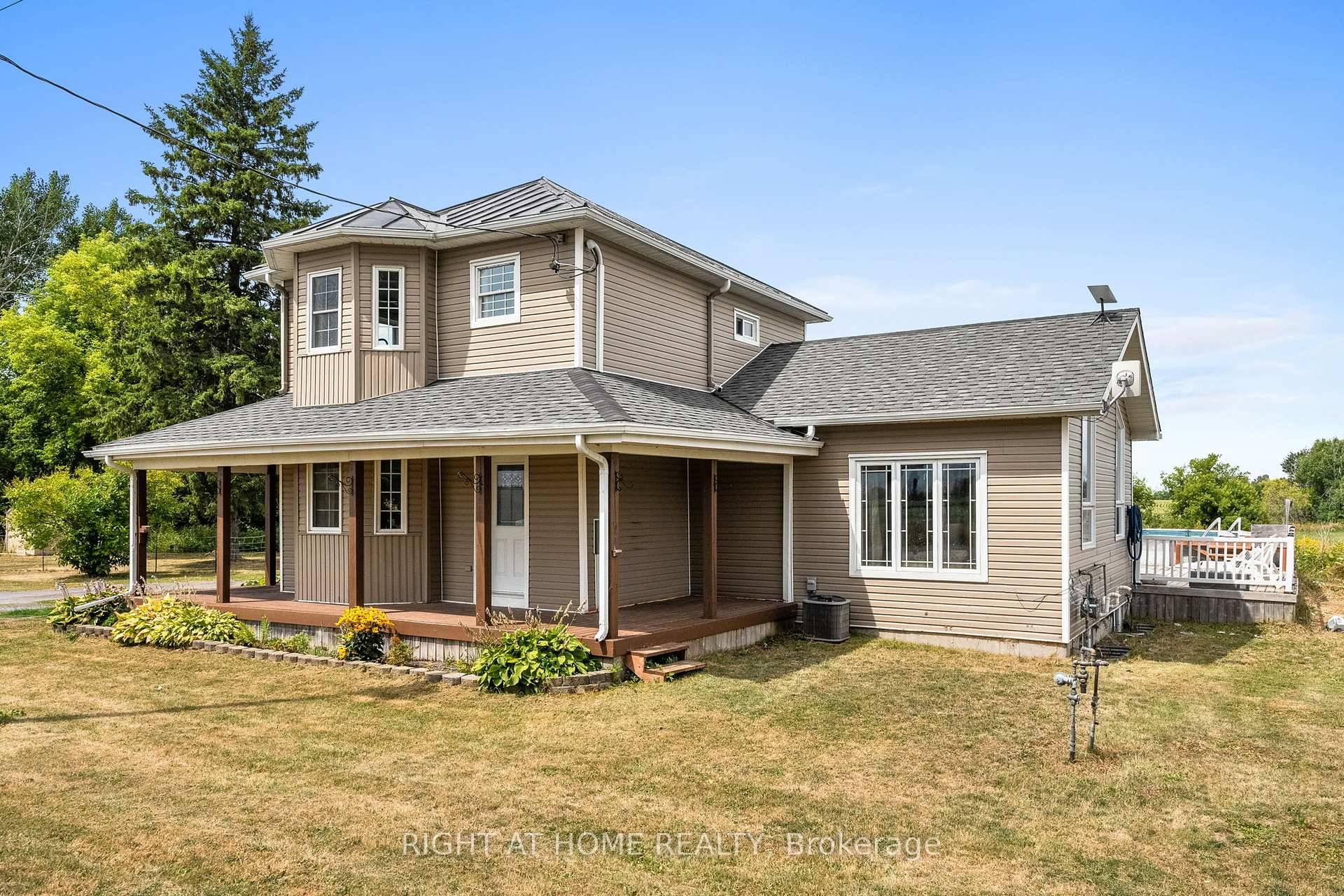 Tucked away in the peaceful countryside of Berwick, this cozy 2 bedroom, 2 bathroom retreat is surrounded by beautiful cornfields and wide open skies.