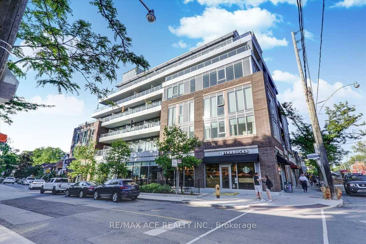 Welcome ! Live In The Beaches In Unit 206 At The Coveted Boutique Lakehouse Beach Residences, Situated In The Heart Of Toronto Beaches, Ideally Tucked Away On Kenilworth With Residential ...