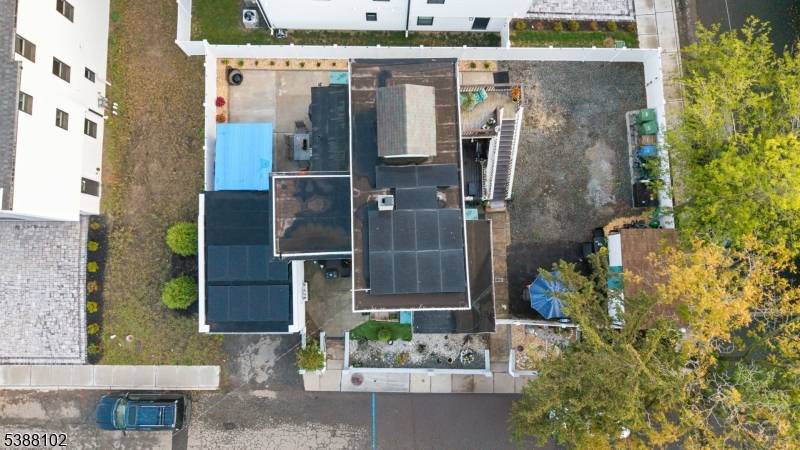 Worth Ave Linden City New Jersey Single-Family